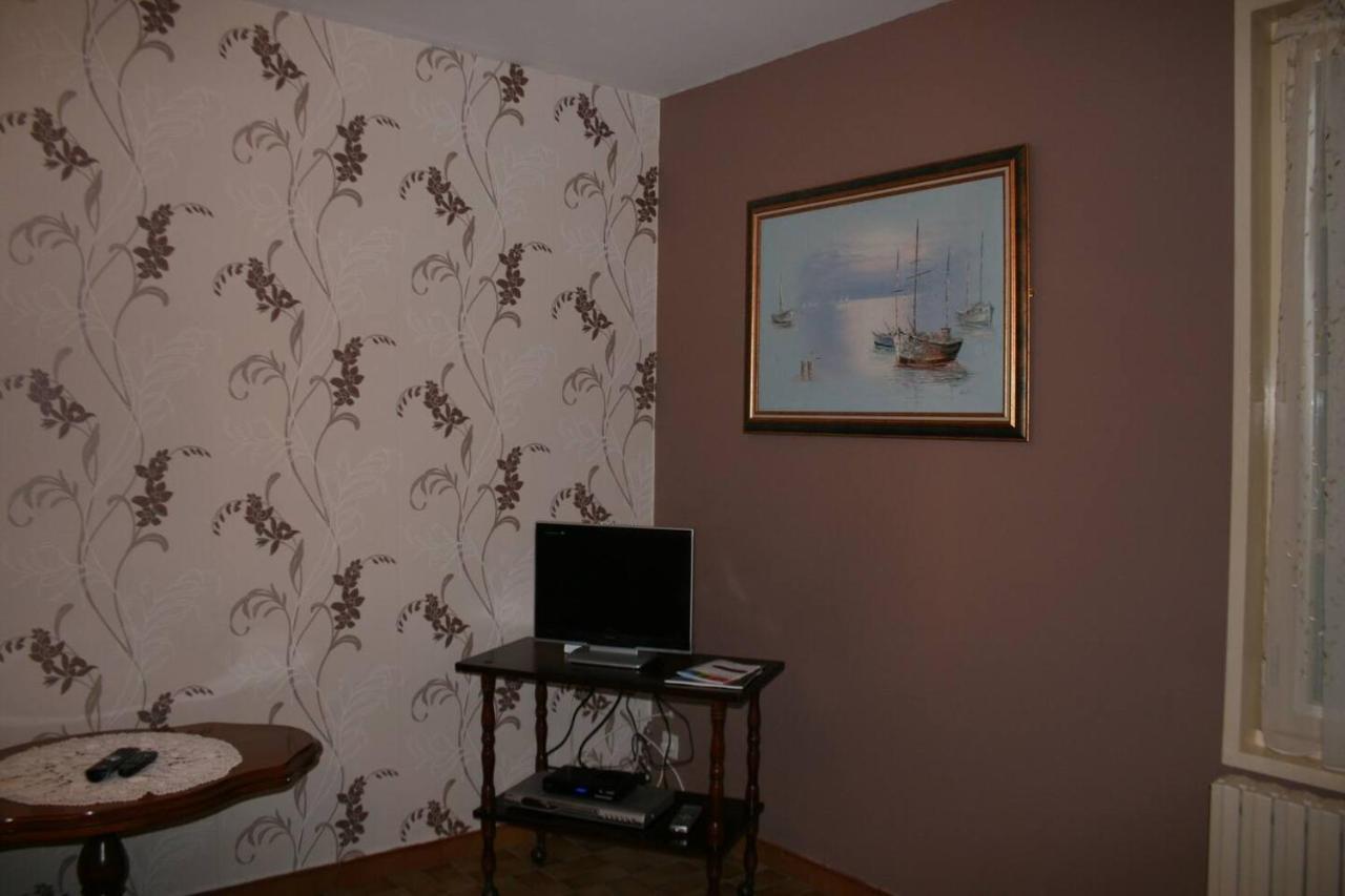 1 Bedroom House 20Min Walk To Centre In تورنو المظهر الخارجي الصورة
